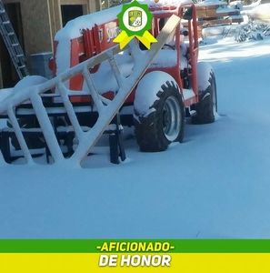 Meet your Posher, Adan